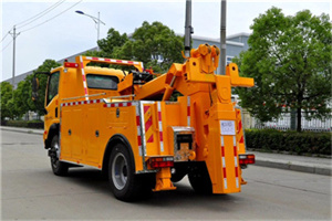 龙井高速路拖车费